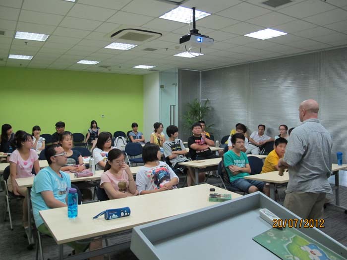 Sean老师主持召开音乐会