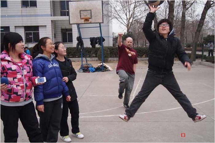 英思力ESLI出国英语班学员篮球比赛